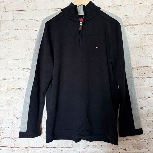 Tommy Hilfiger vintage 1/4 zip sweater - Picture 1 of 6